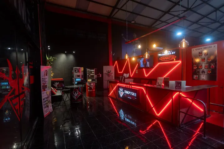 Empyre Fitness Ginásio em Massamá — musculação-studio em Sintra — 2