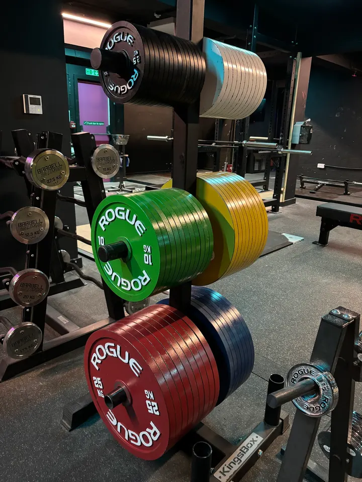 Barbell Lounge - #1 Premium Boutique Gym in Maidenhead // Gym & Coffee — strength-studio in North Town, Maidenhead — 2