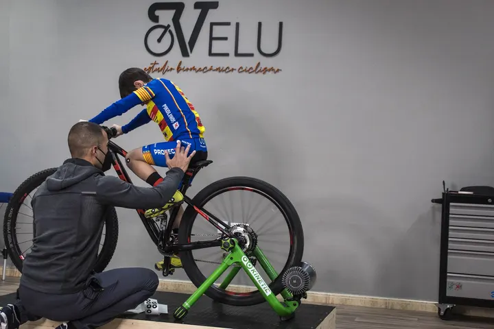 Velu Biomecánica — entrenamiento personal-studio en Algorfa — 4