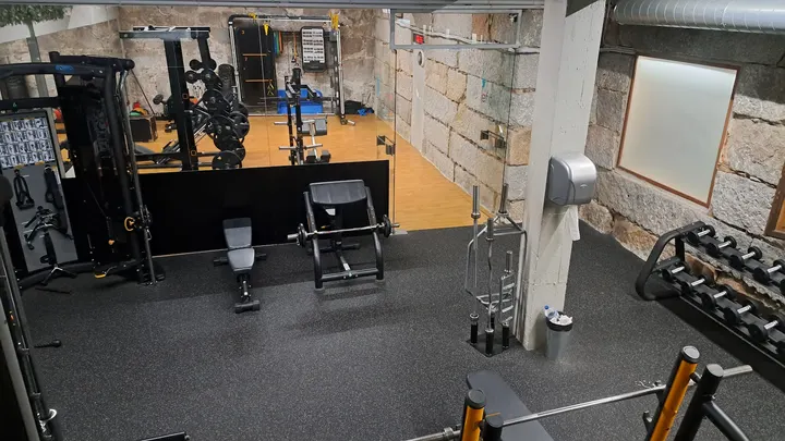 benefit GYM CLUB — estudio de fitness-studio en Casco Vello, Ourense — 3