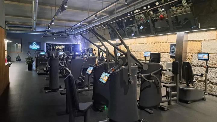benefit GYM CLUB — Estudio de fitness en Casco Vello, Ourense