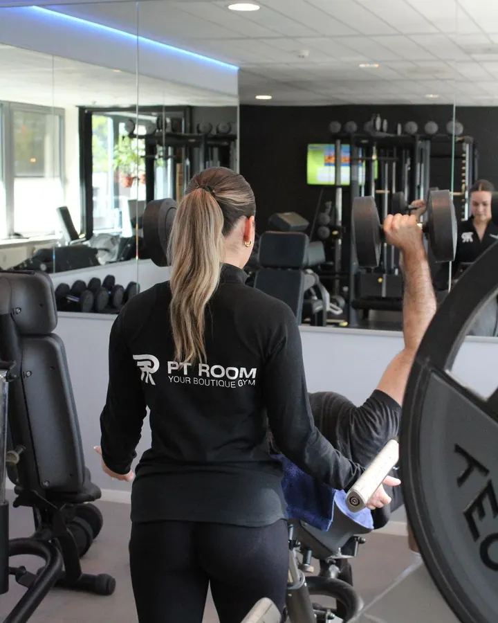 PT ROOM ROTTERDAM — Functionele training in Hillegersberg-Schiebroek, Rotterdam
