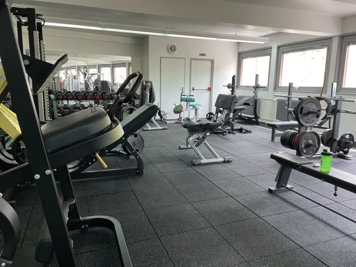 O Fit — salle de fitness-studio à Hauts de Bienne — 4