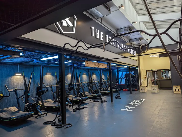 R2 Training Vendôme CrossFit-Hyrox — CrossFit à Paris 2e Arrondissement, Paris