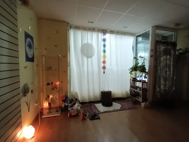 Viri Espacio Ramadasa — Yoga en Moralzarzal