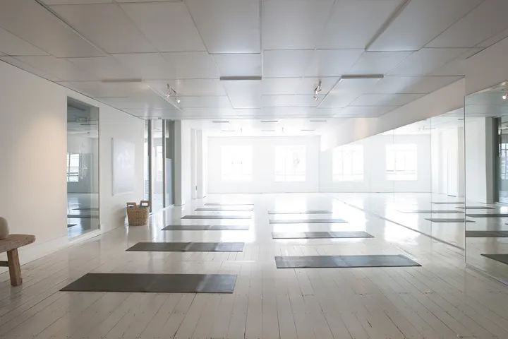 Yoga Conectivo Retiro — yoga-studio en Madrid — 4