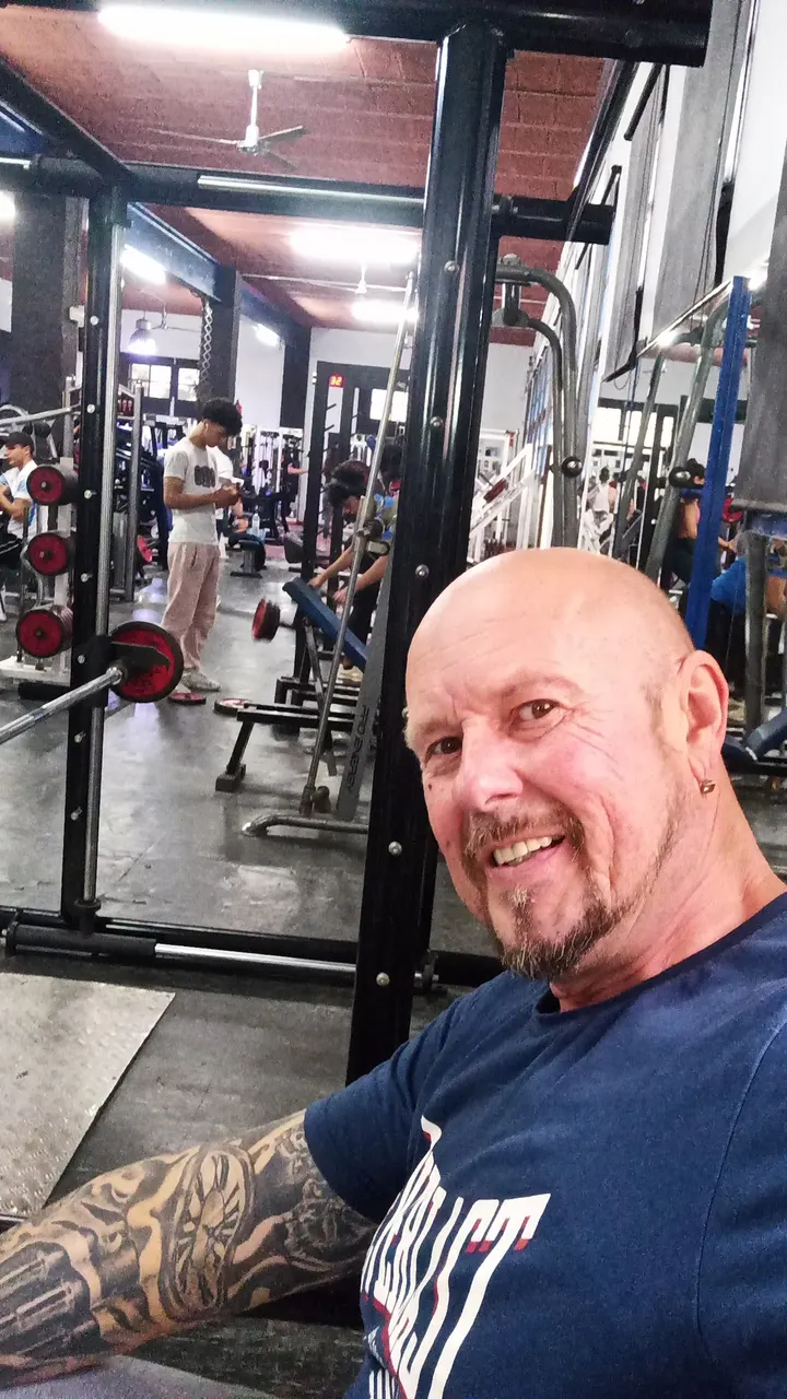 The World Gym — estudio de fitness-studio en Vilafant — 3