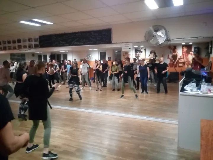 Cuban Salsa Power — Tanz in Jakobervorstadt-Nord, Augsburg