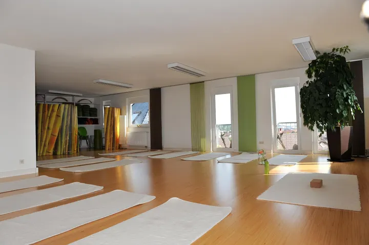 ManuYoga — yoga-studio in Feuerbach-Mitte, Stuttgart — 2