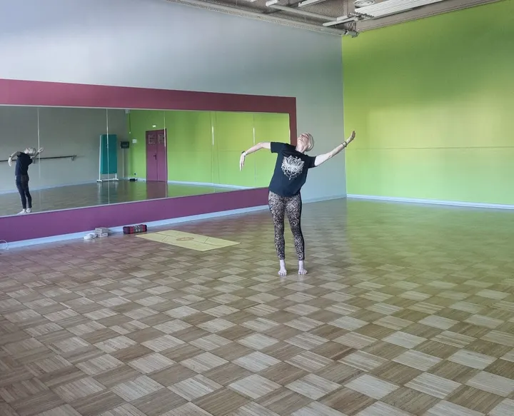 Surya Yoga Danse Champlan — yoga-studio à Paris — 3