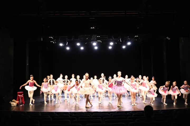 DanceDaily — tanssi-studio – Tammerkoski, Tampere — 2