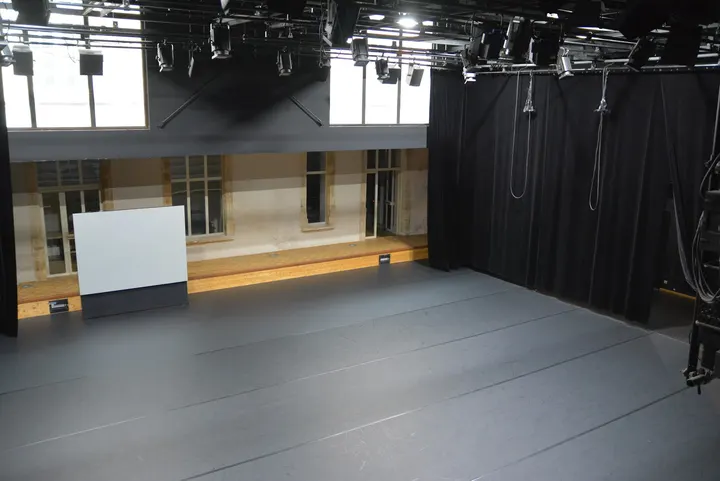 Centre Chorégraphique National d'Orléans — danse-studio à Bourgogne Village, Orléans — 3