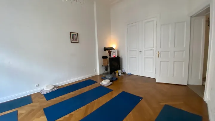 Hamsa Yoga — yoga-studio in Charlottenburg, Berlin — 2