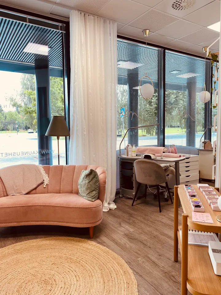 Present Hyvinvointistudio — Wellness – Keskusta, Seinäjoki