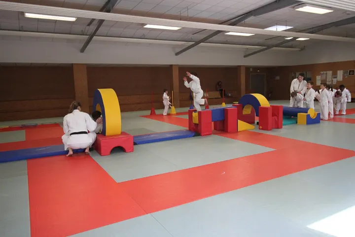 Espoir Sportif Du Beffroi — arts martiaux-studio à Tours — 3