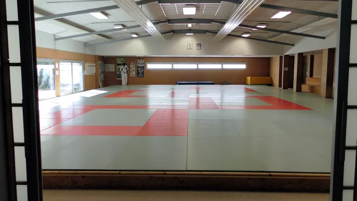 Espoir Sportif Du Beffroi — arts martiaux-studio à Tours — 4
