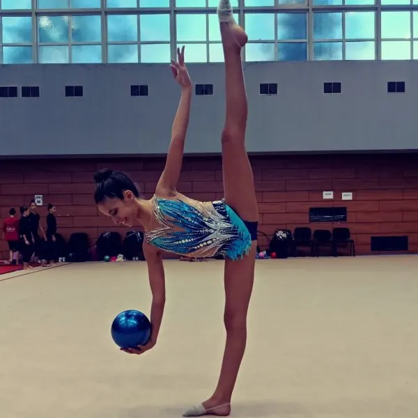 Rhythmic — ginástica-studio em Angra do Heroísmo — 2