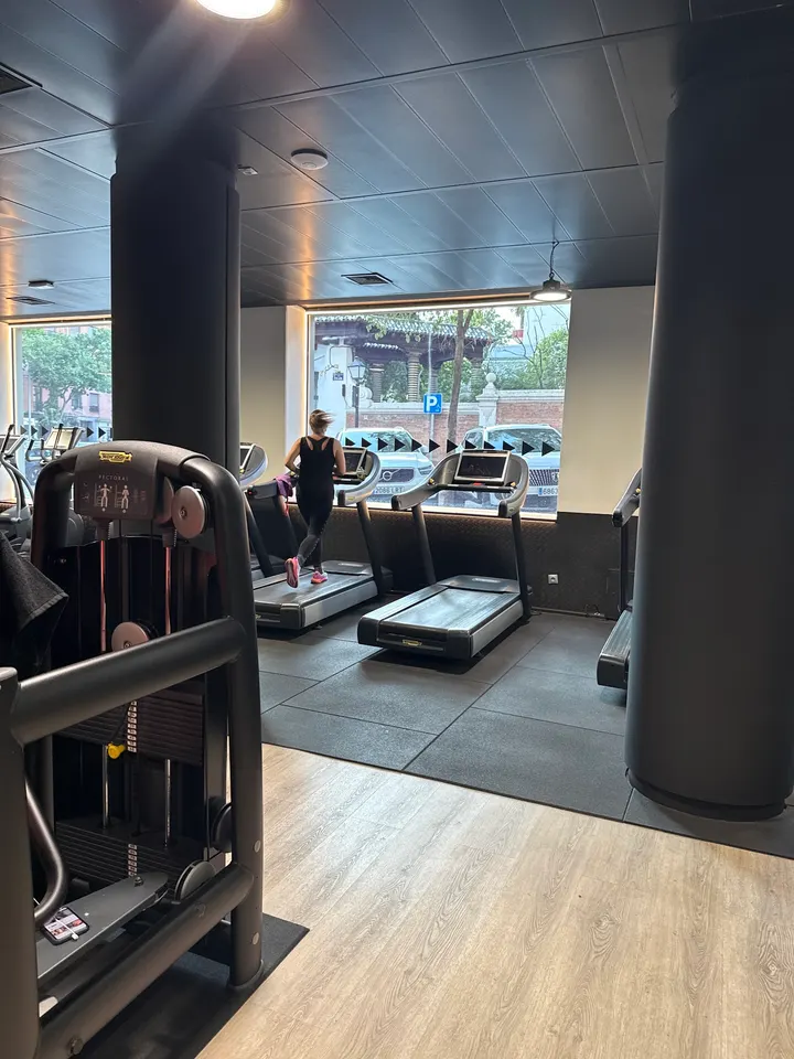 Metagym Francisco Silvela — estudio de fitness-studio en Salamanca, Madrid — 3