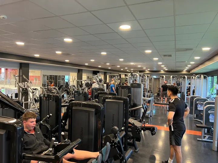 SiS sportssenter — klatring-studio i Stavanger — 4