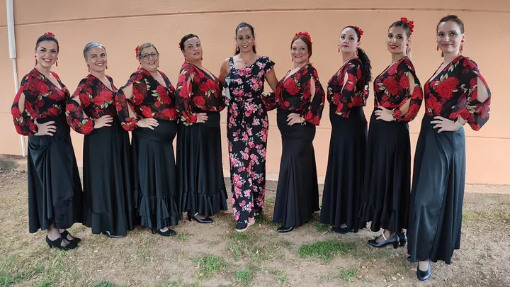 Escuela de Baile flamenco La Kuka. Sinela Alma Flamenca. — baile-studio en La Gloria, Huércal de Almería — 2