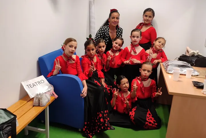 Escuela de Baile flamenco La Kuka. Sinela Alma Flamenca. — baile-studio en Huércal de Almería — 4