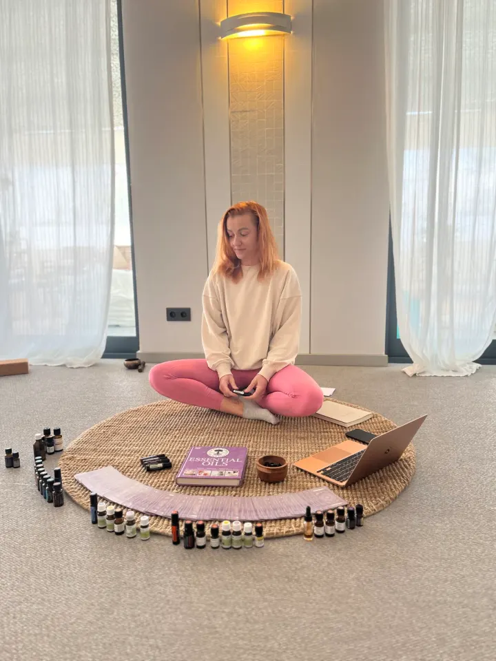 Luz Aura Yoga & Wellness Studio — yoga-studio em Quarteira — 3