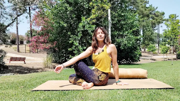 Yoga, Somatics and Myofascial Release Retreat in Mafra, Portugal — yoga-studio em Mafra — 3