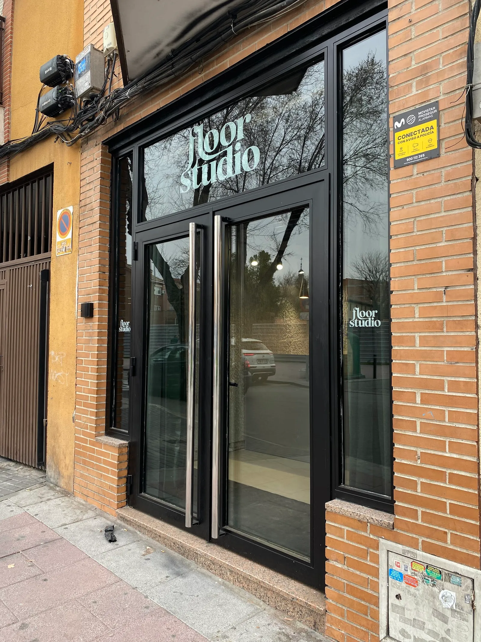 Floor Studio | Pilates Refomer en máquina | Barre — pilates-studio en Centro, Getafe — 2