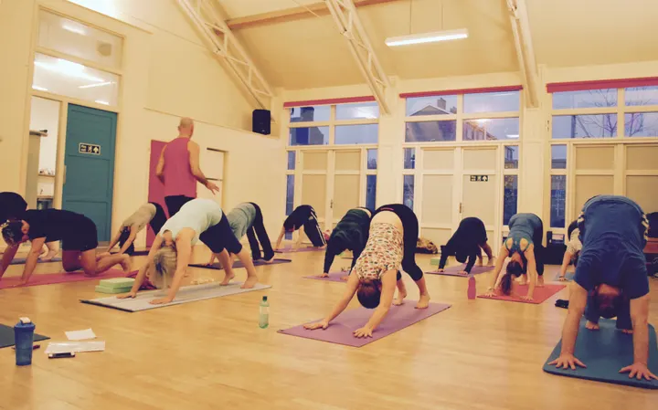 Oval Yoga — yoga-studio in London — 3
