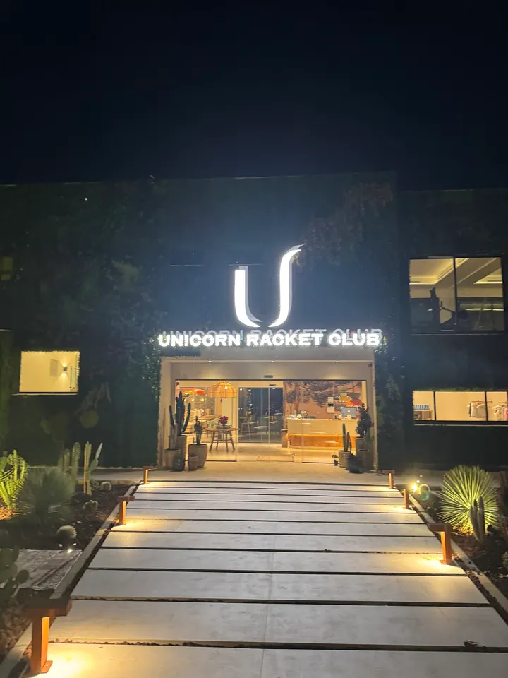Unicorn Racket Club — Fuerza en El Velerín, Estepona