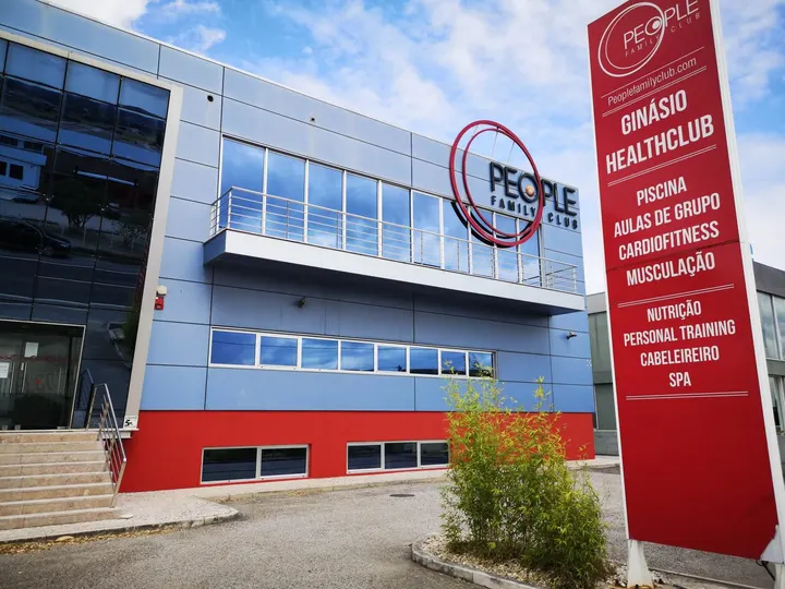 People Family Club Rua Casal da Ligeira — Personal training em Ral, Sintra