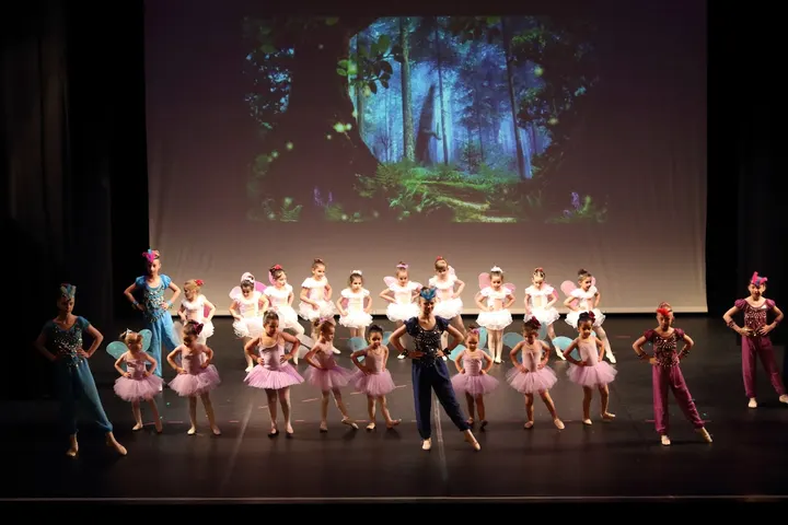 Ballett und Tanzschule Stage Line — tanz-studio in Duisburg — 4