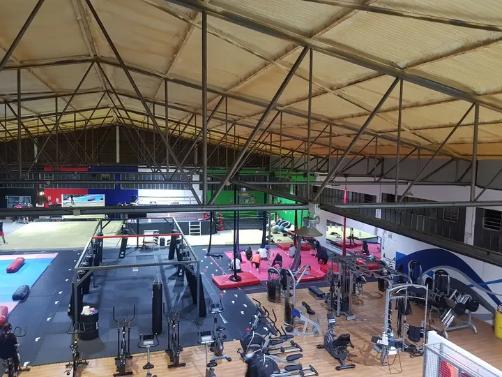 La Vieja Escuela Gym — estudio de fitness-studio en Paradela, Vigo — 2