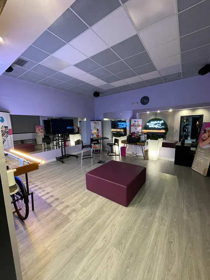 Moovett Baile — baile-studio en San Francisco, Ourense — 2