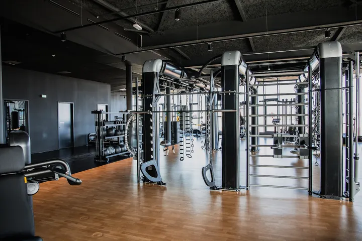 ALL IN COUNTRY CLUB — hyrox-studio à Décines-Charpieu, Lyon — 2
