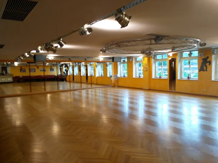 TanzCentrO Oberhausen — Tanz in Lirich, Oberhausen