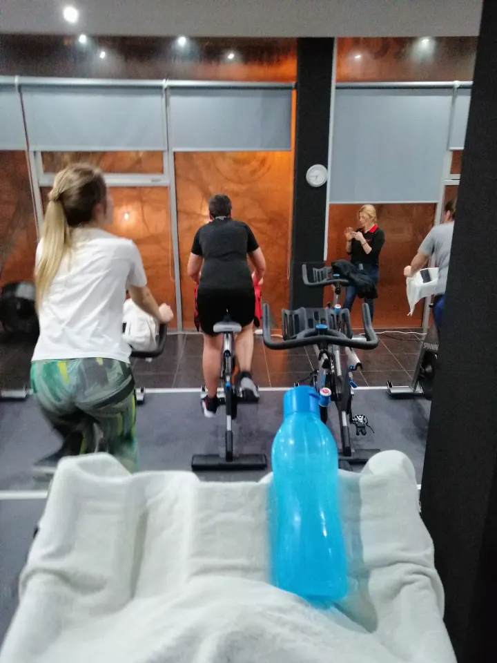 Central Gym — Ginásio em Bairro da Cumieira, Fafe