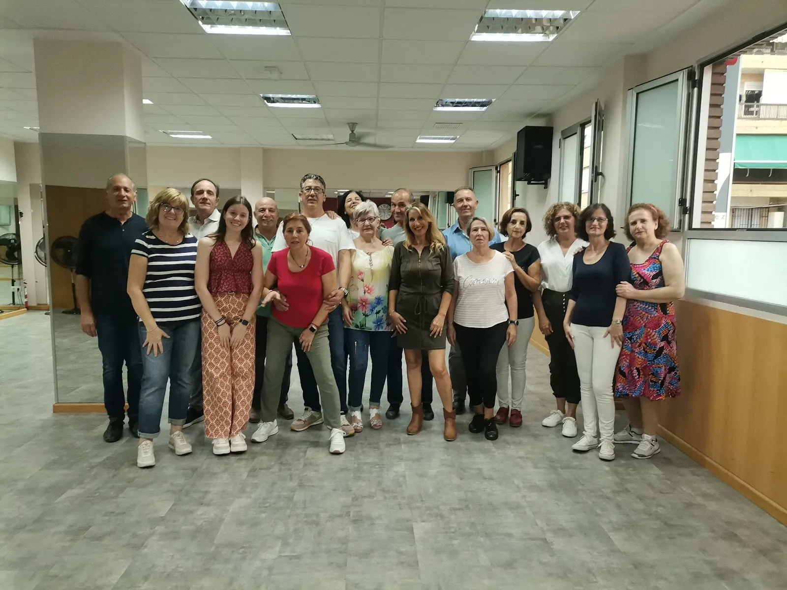 Angel Ramirez Academia De Baile — baile-studio en Burjassot — 2