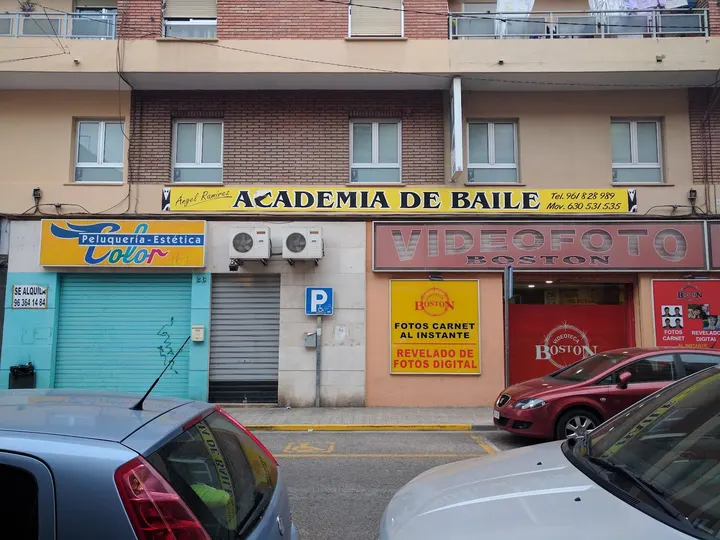 Angel Ramirez Academia De Baile — Baile en Burjassot
