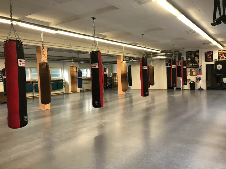 UnSchlagBar Werden UG (haftungsbeschränkt) — boxen-studio in Essen — 3