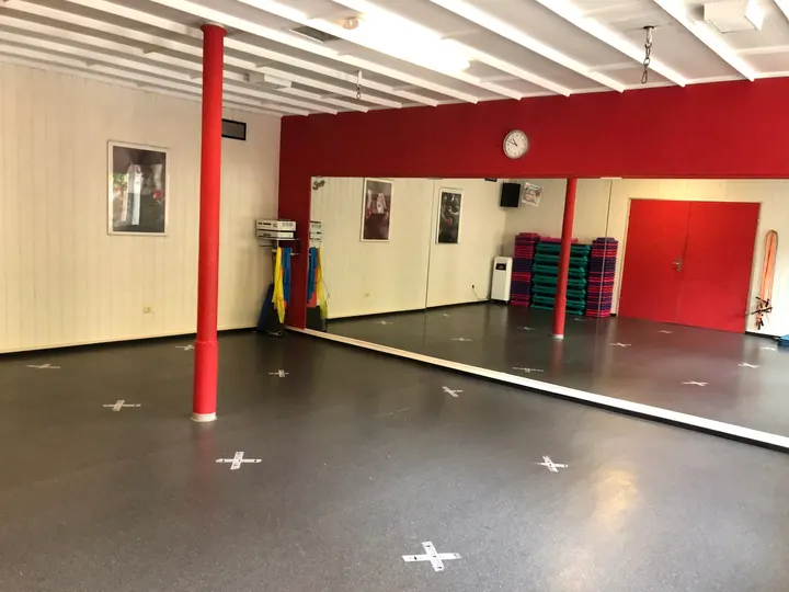Fitnesscenter Belle — fitnessstudio in Waghäusel — 3