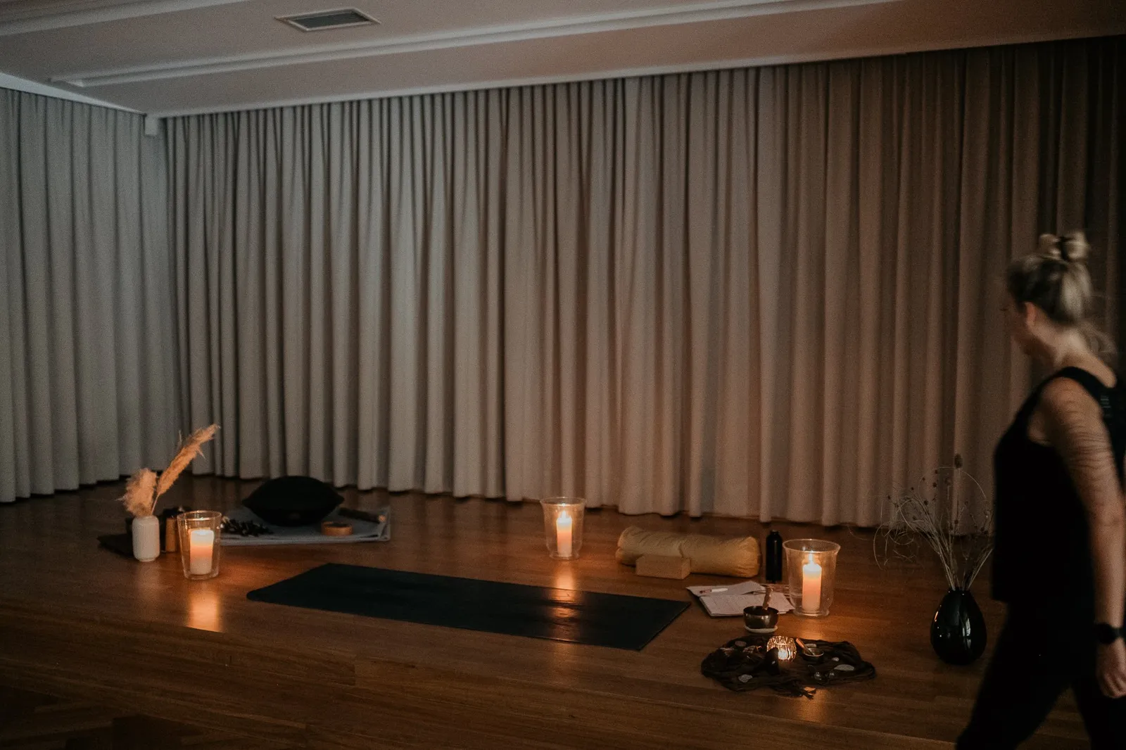 The Bow- Michaela Reinhard Yoga & Meditation — yoga-studio i Saarbrücken — 5