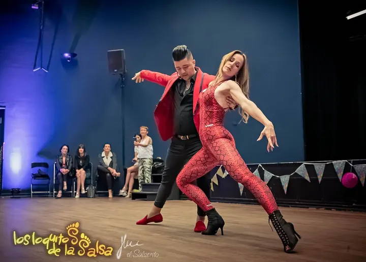 Los Loquitos de la Salsa — danse-studio à Rennes — 3