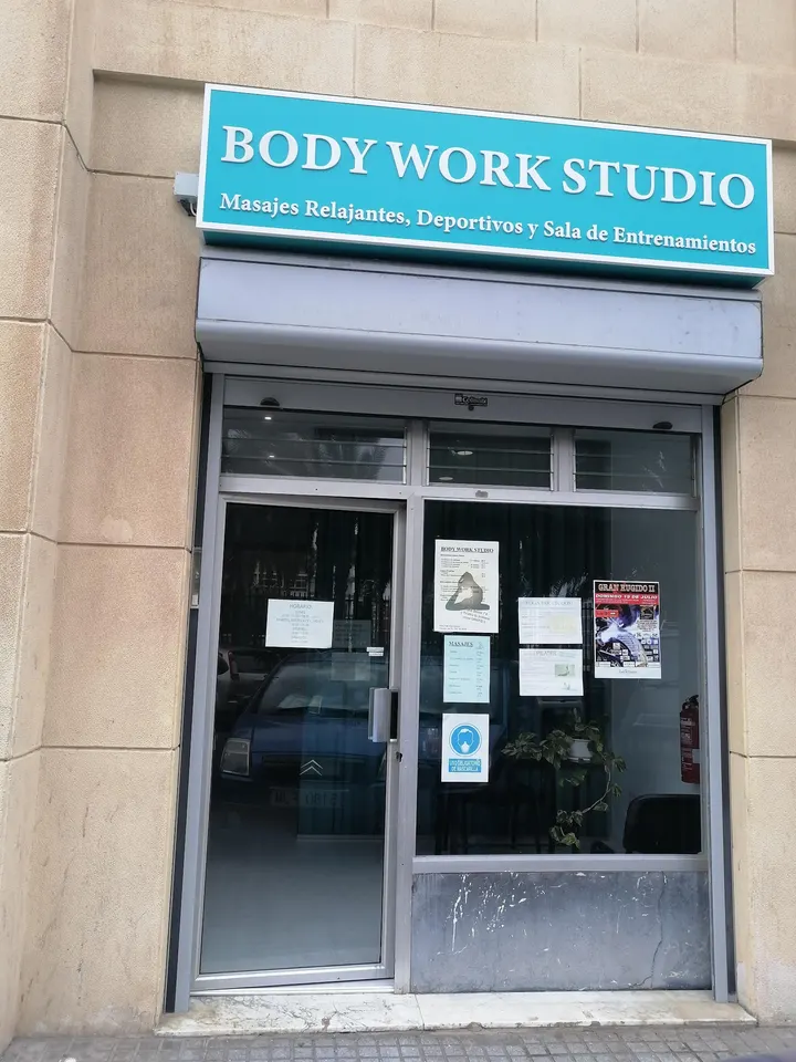 Body Work Studio - Las Palmas — entrenamiento personal-studio en Schamann, Las Palmas de Gran Canaria — 2
