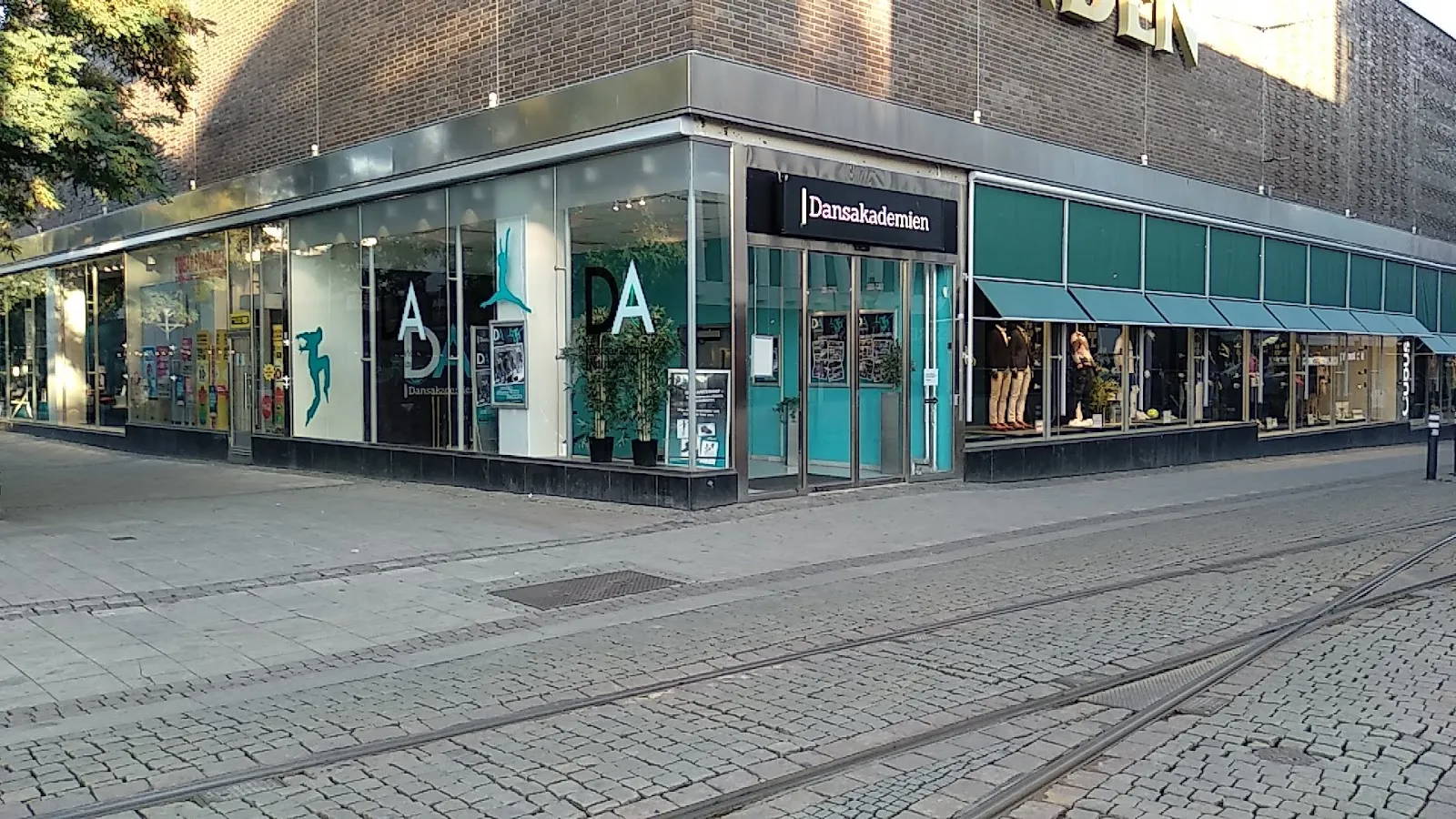 Dansakademien — dans-studio i Gamla staden, Norrköping — bild 2