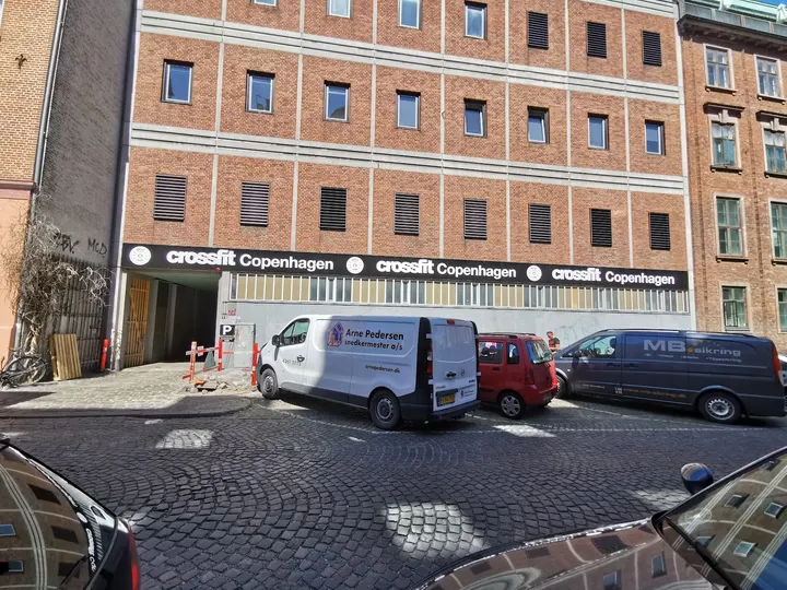 Arca Krydsfeltet — CrossFit i Indre By, København