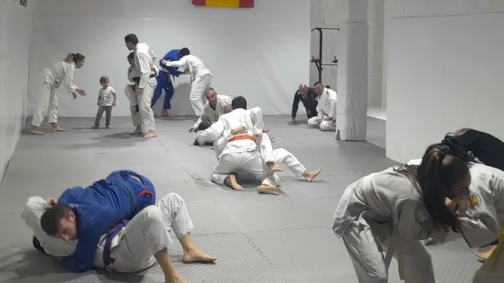 Yuzenkai Combat Arts — artes marciales-studio en Castellón de la Plana — 2