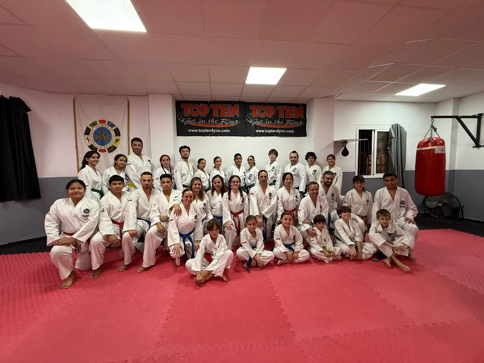 Taekwon-do ITF y Kickboxing TORREMOLINOS FENIX IN-NAE — artes marciales-studio en Torremolinos — 3