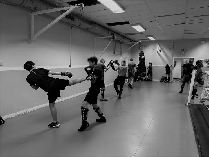 Phoenix 13 — boxe-studio à Paris — 4