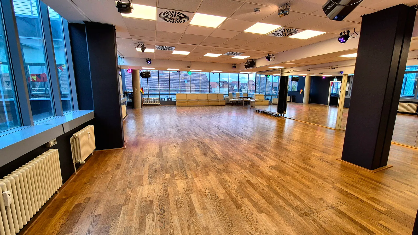 Streetdance Academy Nürnberg – SAN — dans-studio i Nürnberg — 2